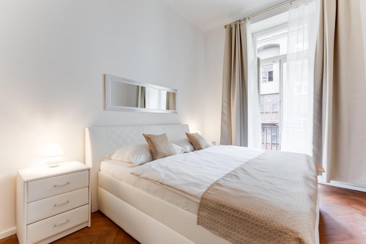 Luxury Riverside In The Center Of Apartamento Praga