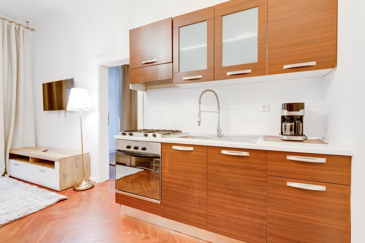 Apartamento Luxury Riverside In The Center Of