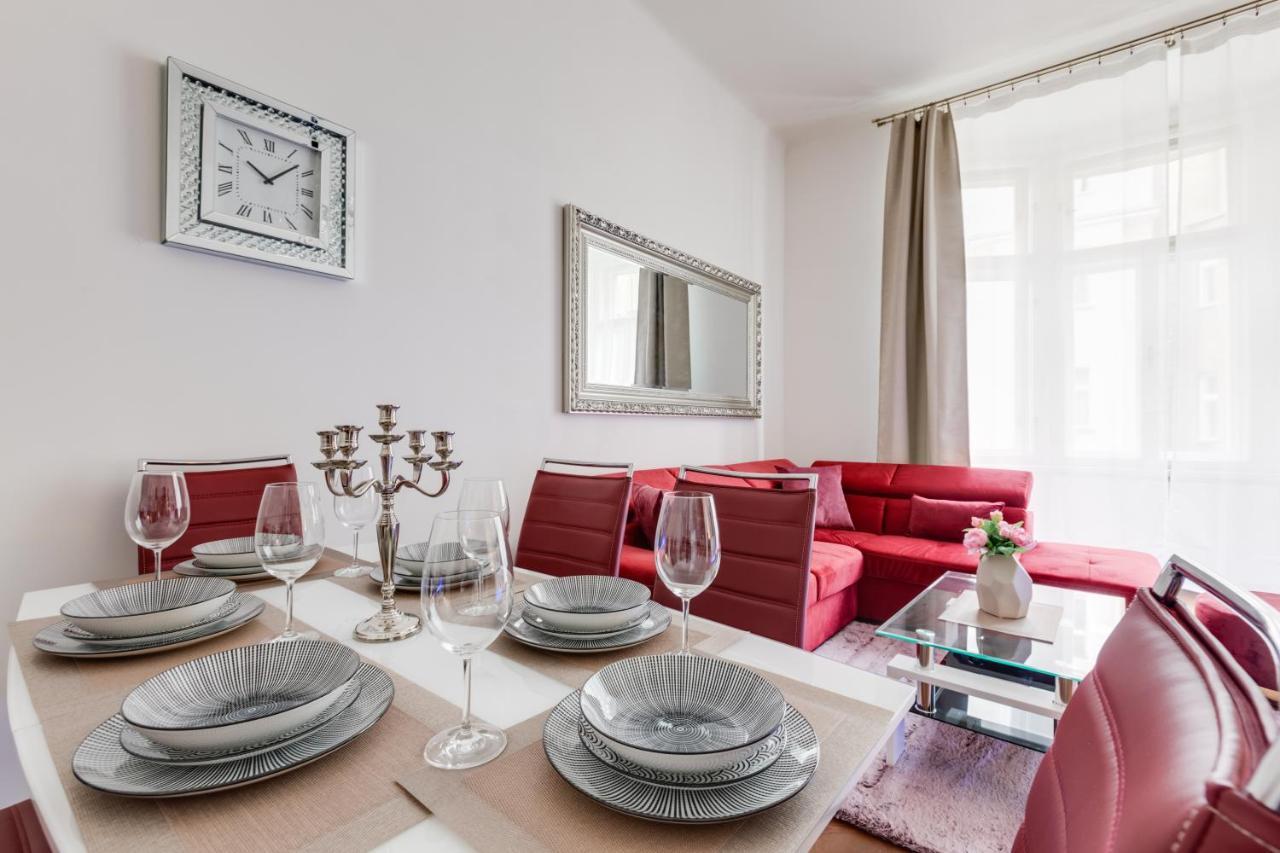 Apartmán Luxury Riverside In The Center Of