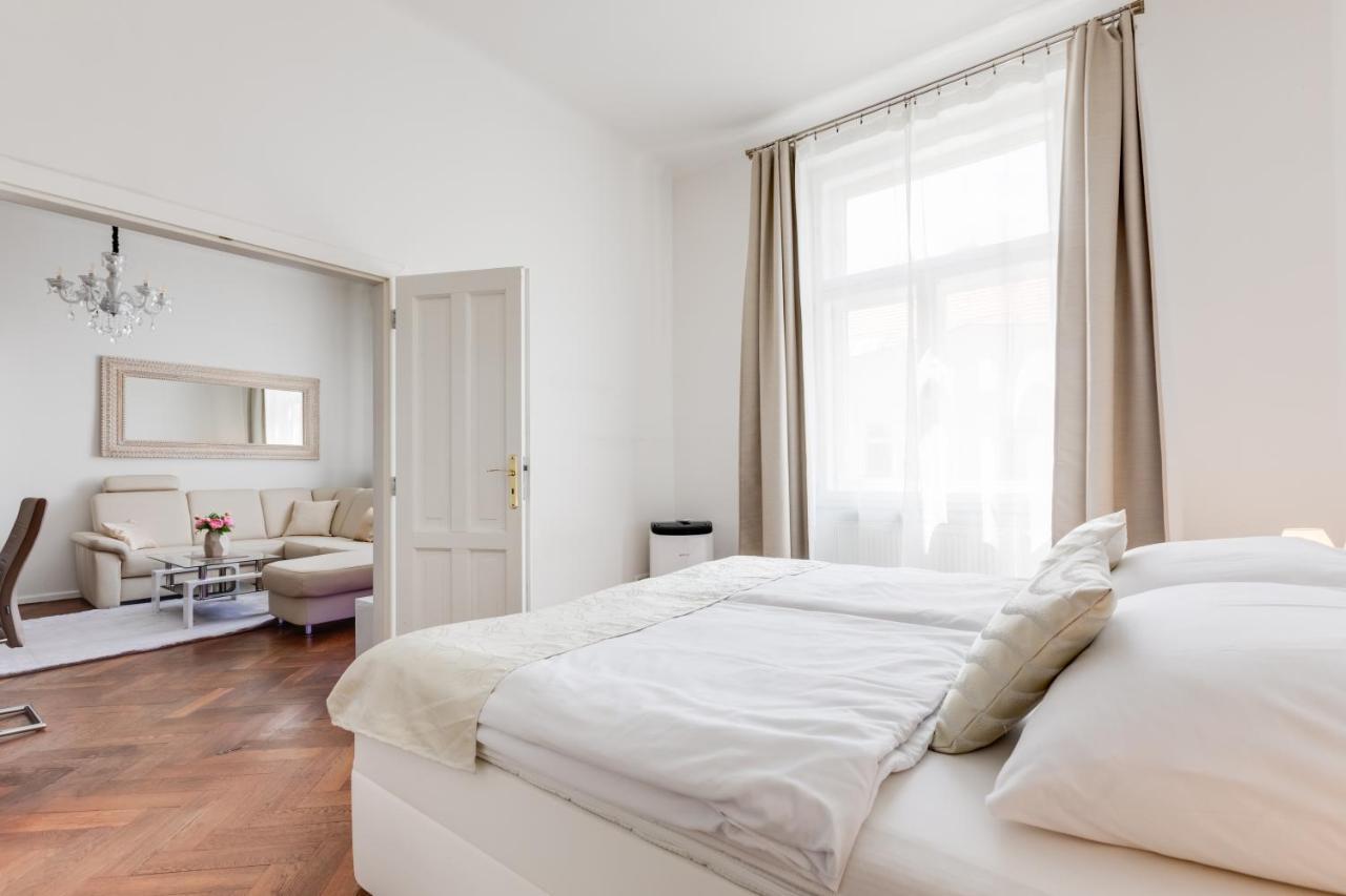 Luxury Riverside In The Center Of Apartmán *