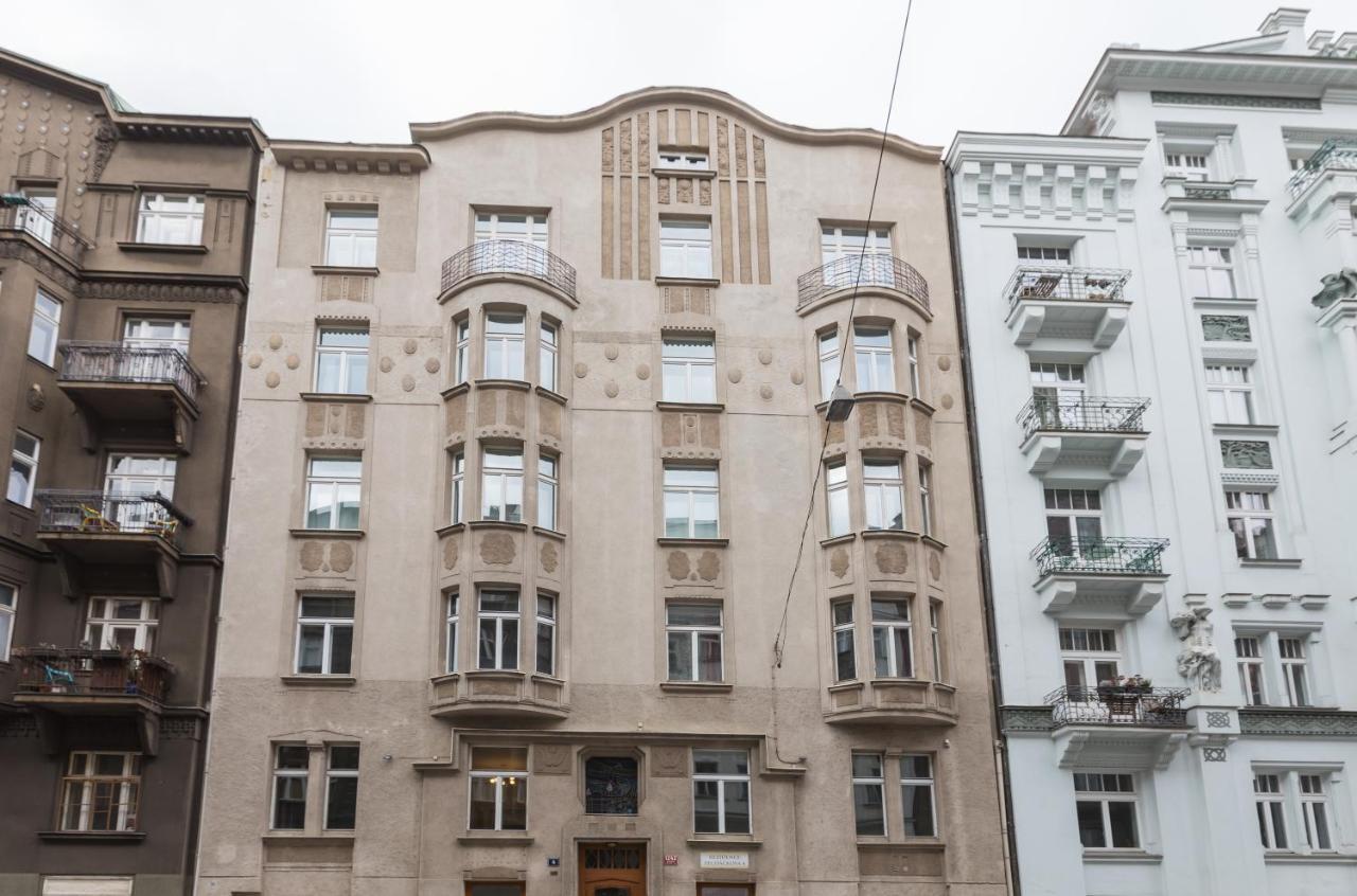 Luxury Riverside In The Center Of Appartement